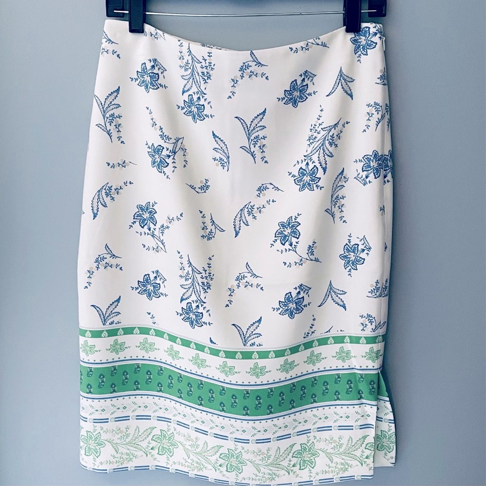 Ann Taylor Floral Print Pencil Skirt - White